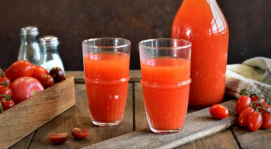 Tomatensaft für den Winter zu Hause 