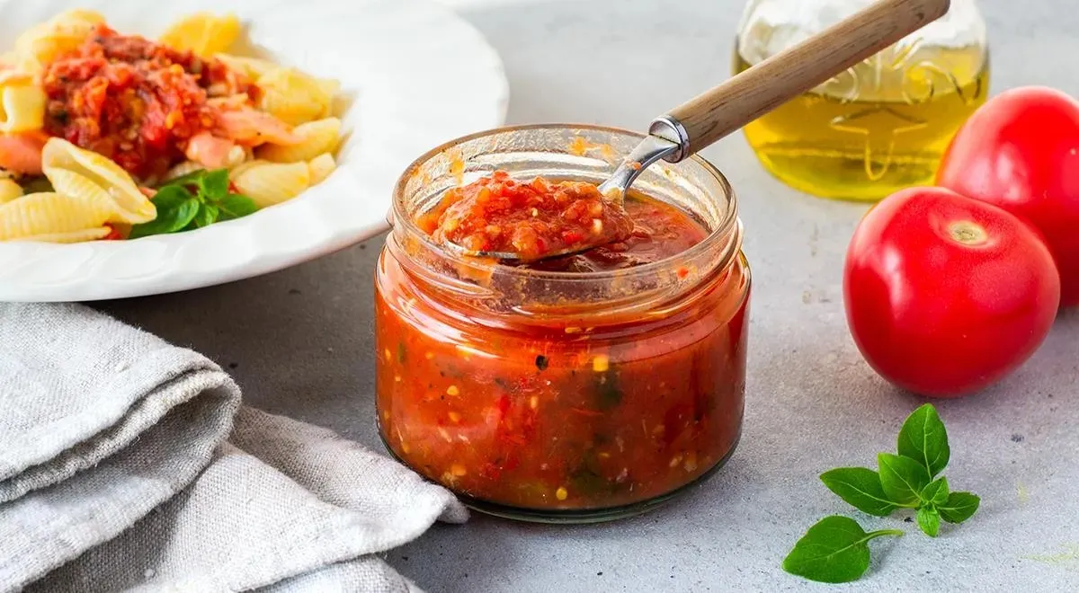 Italienische Tomatensauce für Pasta