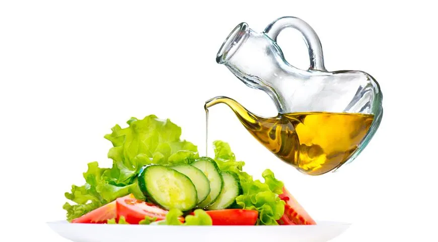 Klassisches Dressing für grüne gemischte Salate – Vinaigrette