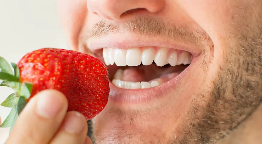 Frische Beeren sind das wichtigste Produkt zur Verbesserung der Männergesundheit