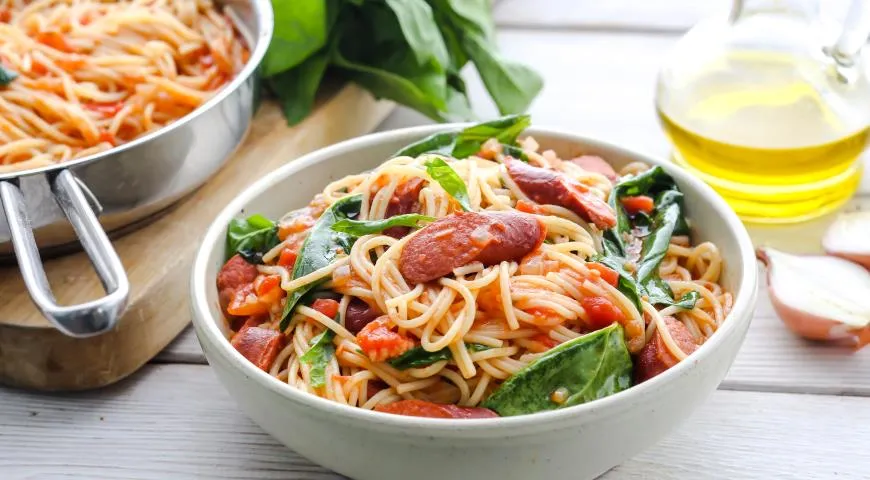 Klassische Tomatensauce für Pasta