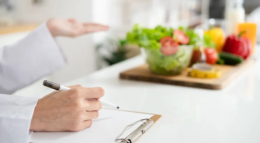 Das mediterrane Ernährungssystem kann als Grundlage für die eigene Ernährungsplanung herangezogen werden. Besser ist es, zusätzliche Empfehlungen bei Erkrankungen von einem Arzt einzuholen.