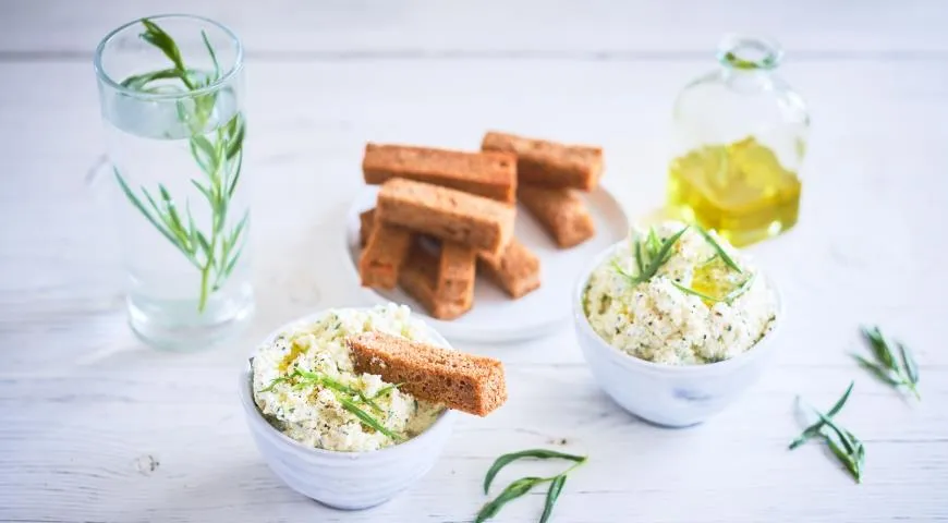 Cervelle de canut: Französische Sahne aus hausgemachtem Hüttenkäse